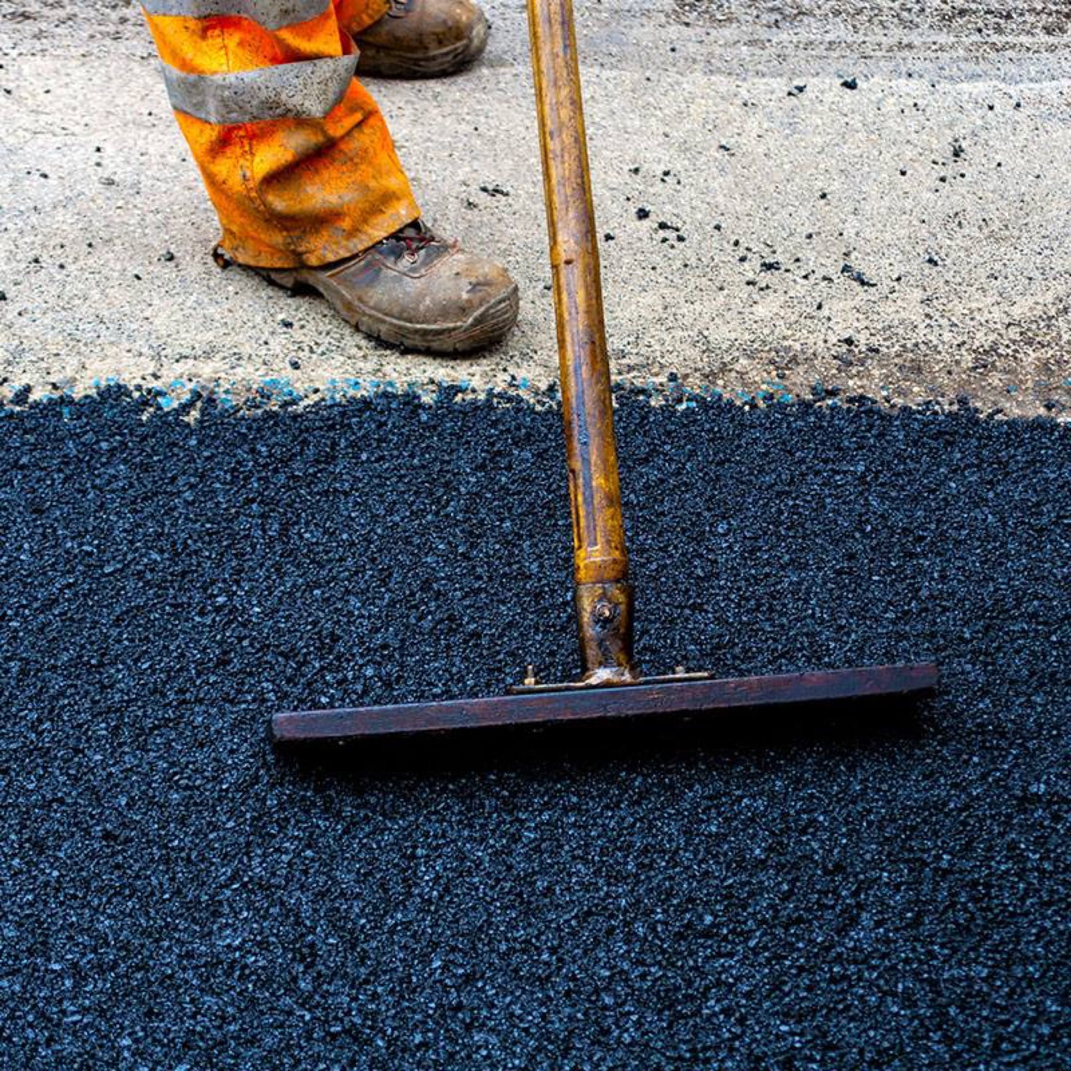 Sealcoating squeegee closeup